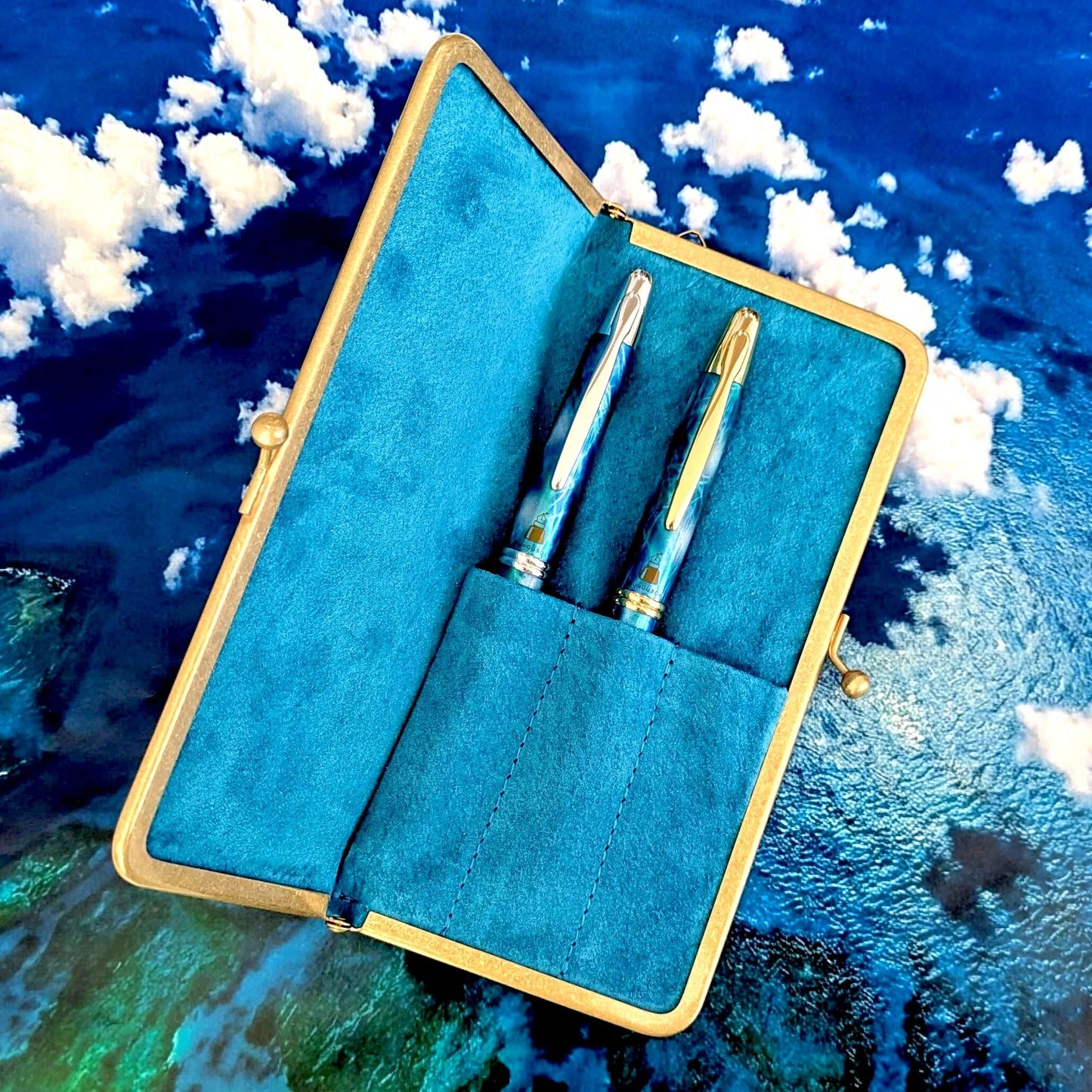 Bon Voyage 口金ペンケース レギュラー3本挿 BUNGUBOX x 編吟革盤舎
