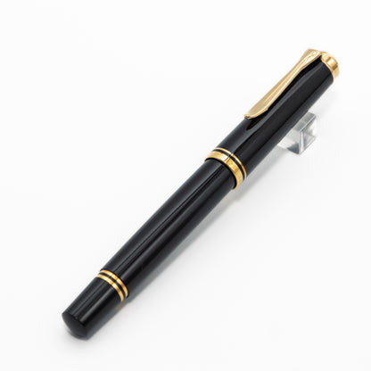 Pelikan Souverän M400 Black (B)