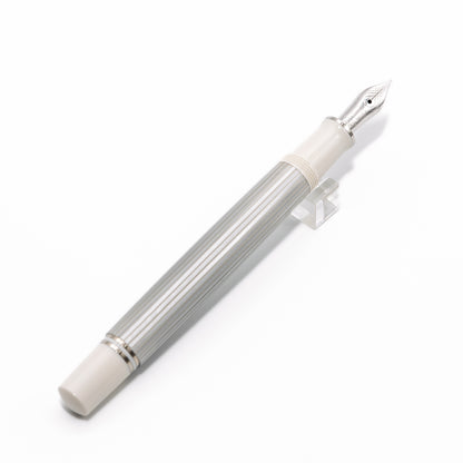 Pelikan Souverän M405 Silver-White Fountain Pen (M)