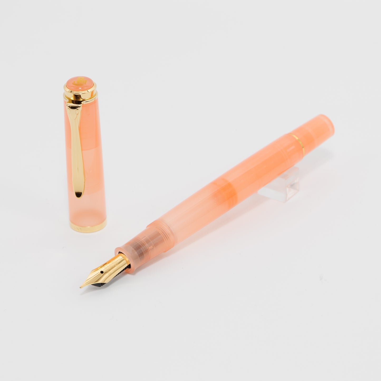 Pelikan M200 Fountain Pen Apricot Achat 2025 Special Edition