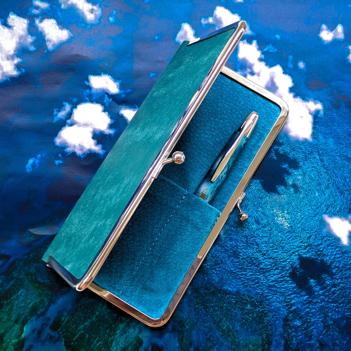 Bon Voyage 口金ペンケース レギュラー3本挿 BUNGUBOX x 編吟革盤舎