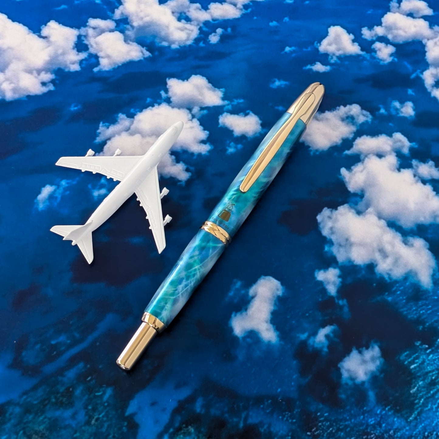 Bon Voyage BB, Gold Trim Vanishing Point